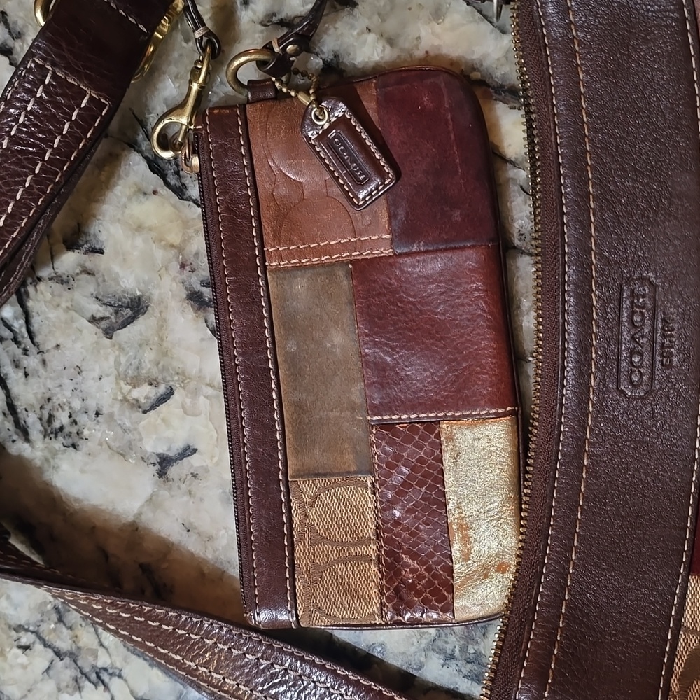 Purses - Picture 3 of 4